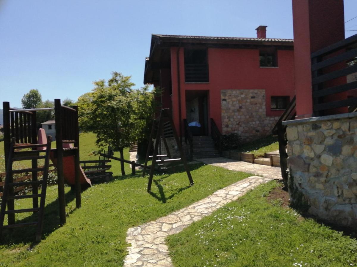 Onís Apartamentos Rurales El Mirador De San Juan מראה חיצוני תמונה